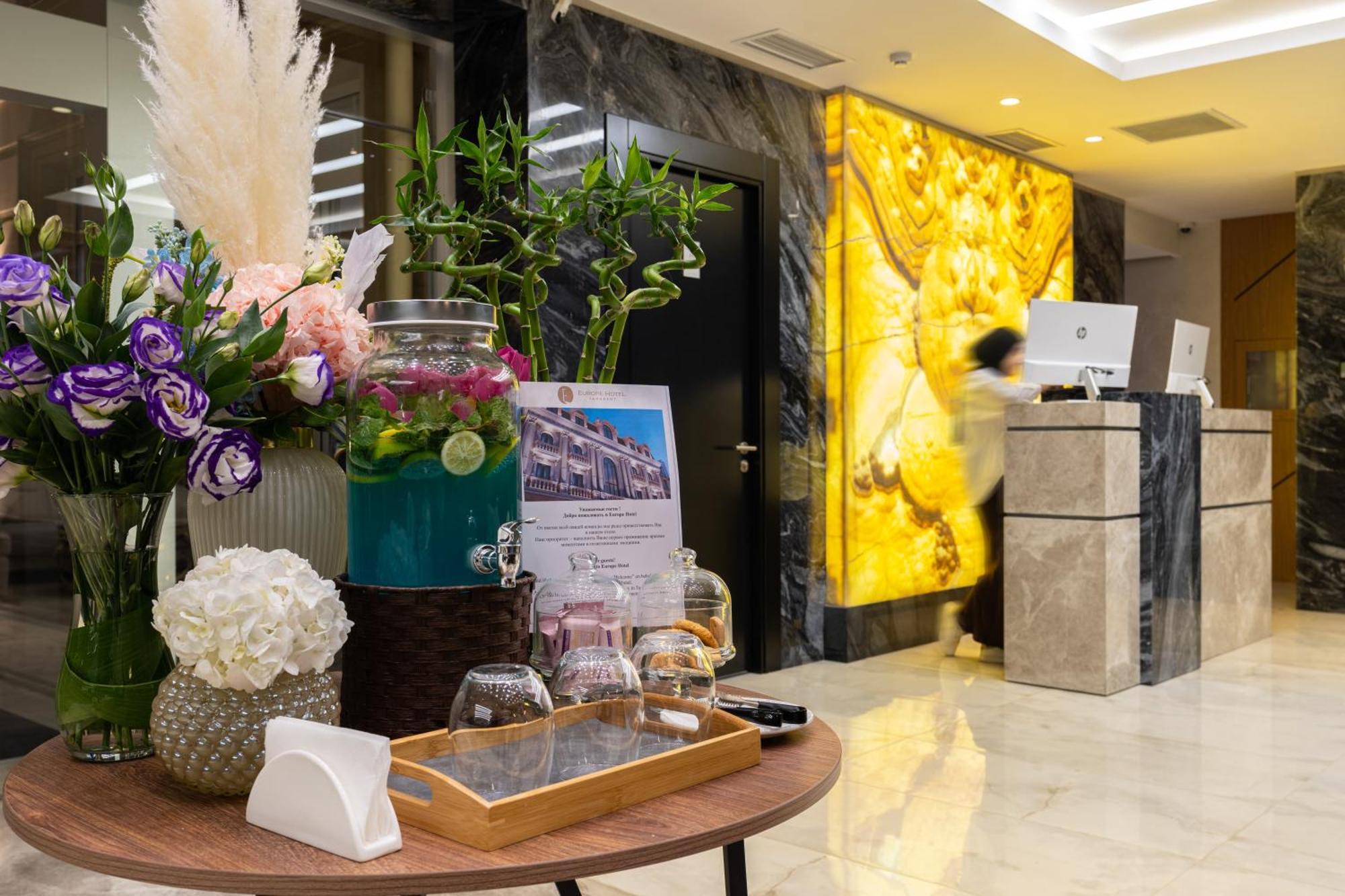 Europe Hotel طشقند المظهر الخارجي الصورة