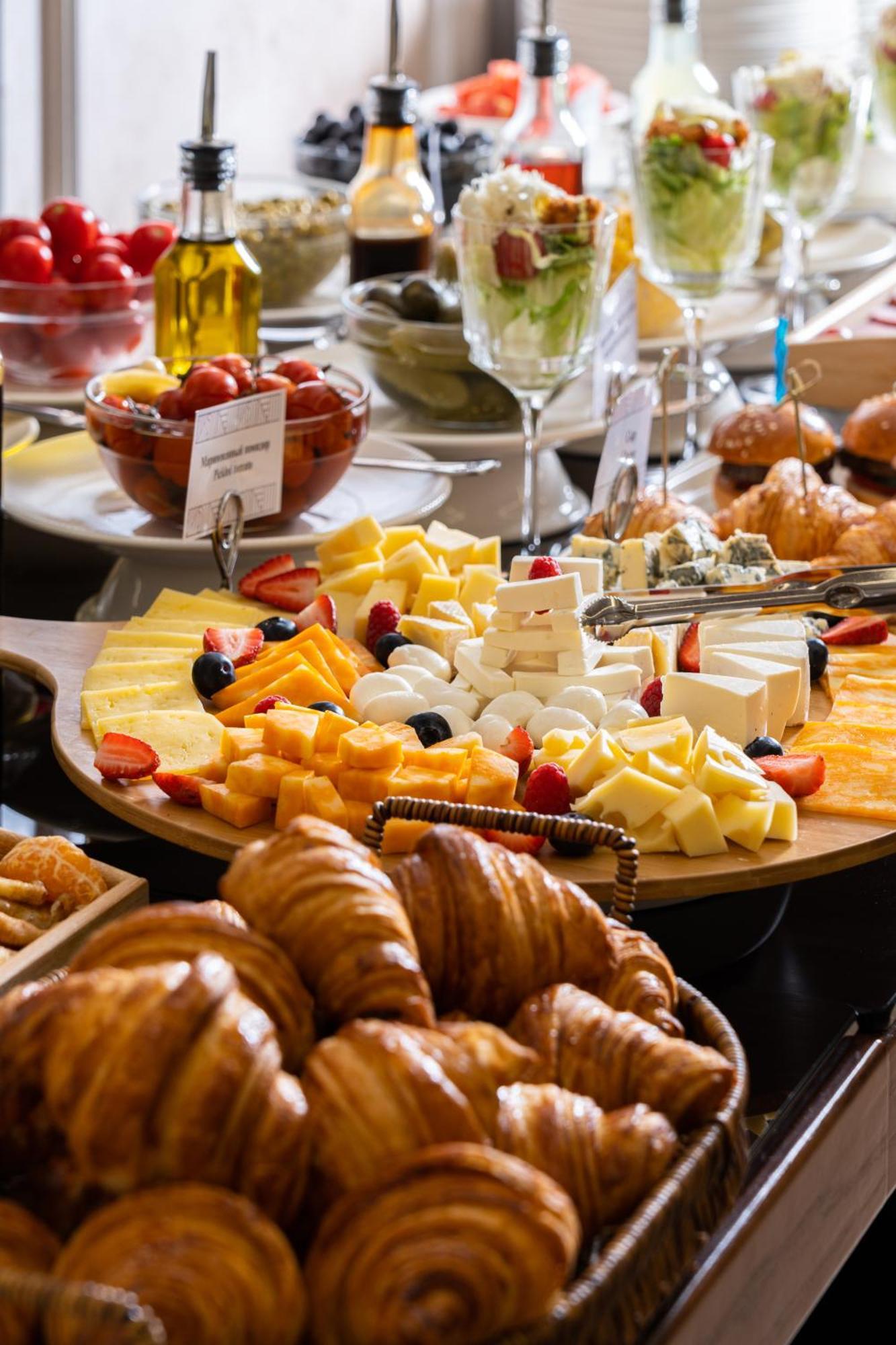 Europe Hotel طشقند المظهر الخارجي الصورة